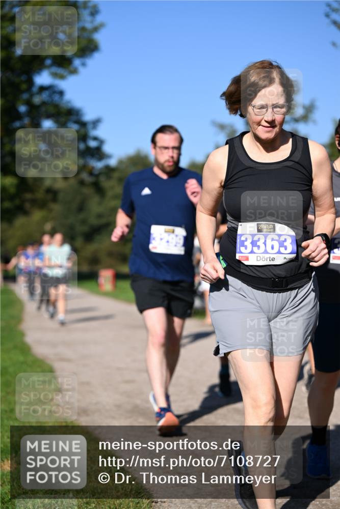 22.09.2024 - 32. Volkslauf durch das schöne Alstertal Dr. Thomas Lammeyer http://msf.ph/oto/7108727 22.09.2024 10:38:02 Laufen 33632 meine-sportfotos.de