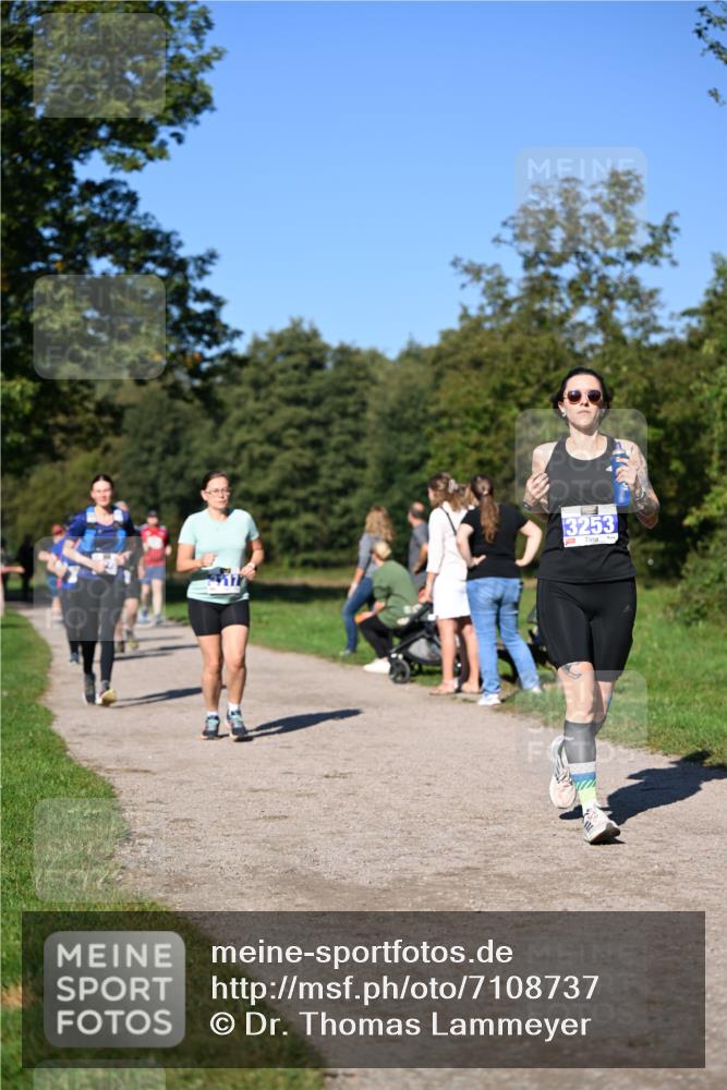 22.09.2024 - 32. Volkslauf durch das schöne Alstertal Dr. Thomas Lammeyer http://msf.ph/oto/7108737 22.09.2024 10:38:04 Laufen 3253 meine-sportfotos.de