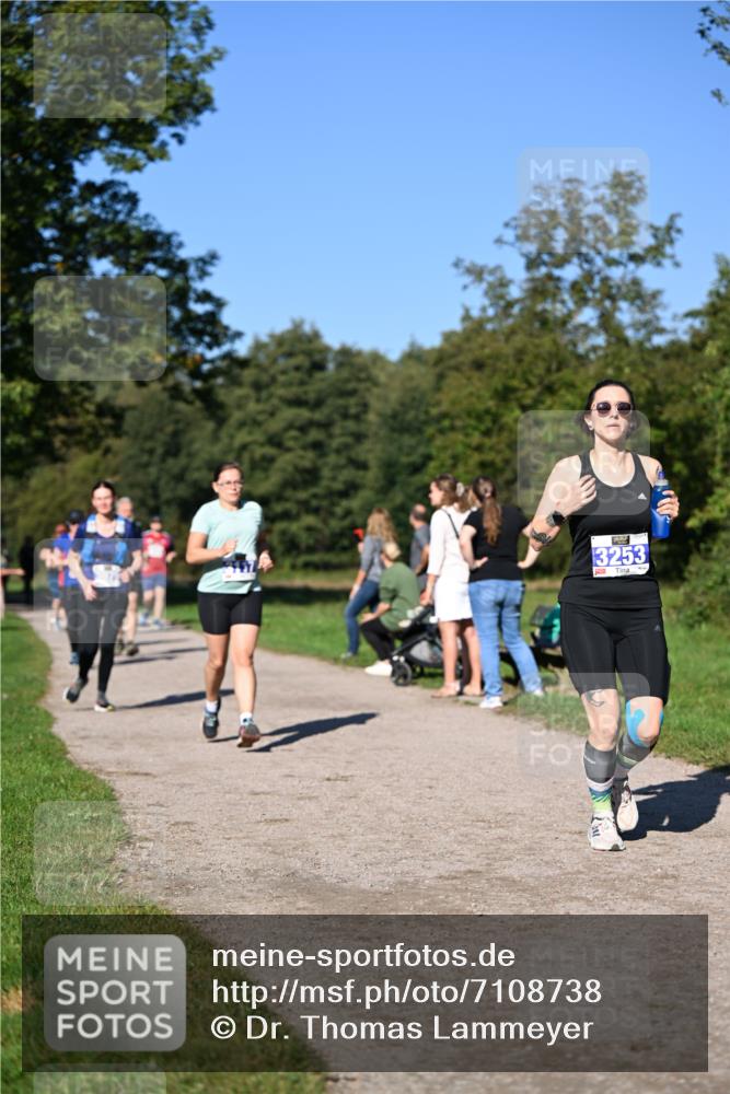 22.09.2024 - 32. Volkslauf durch das schöne Alstertal Dr. Thomas Lammeyer http://msf.ph/oto/7108738 22.09.2024 10:38:04 Laufen 3253 meine-sportfotos.de