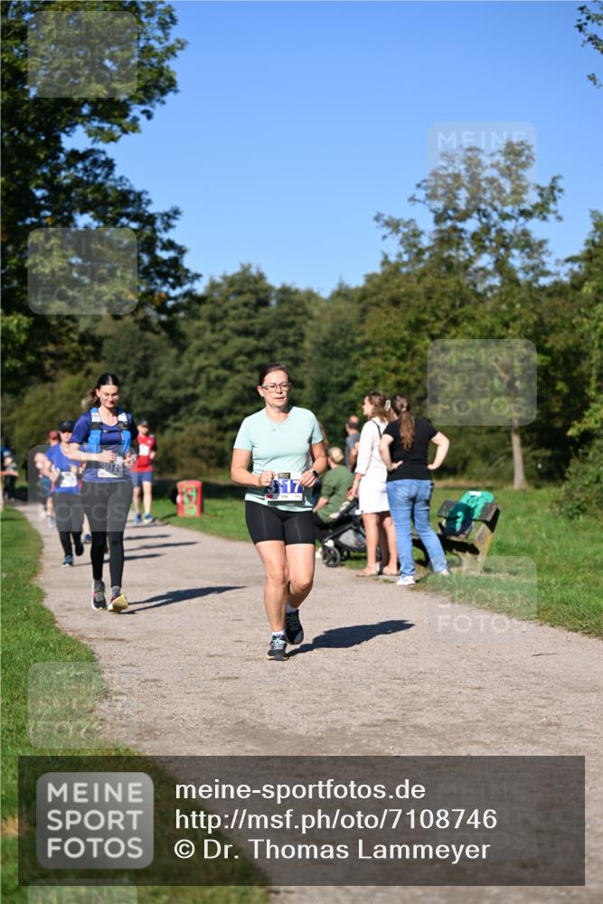 22.09.2024 - 32. Volkslauf durch das schöne Alstertal Dr. Thomas Lammeyer http://msf.ph/oto/7108746 22.09.2024 10:38:05 Laufen  meine-sportfotos.de