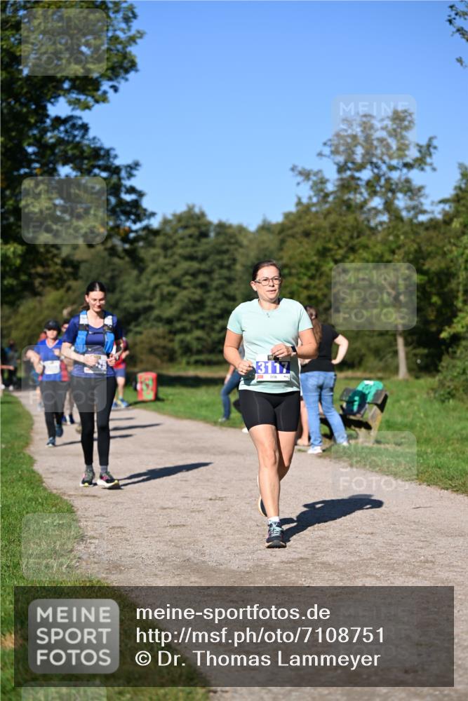 22.09.2024 - 32. Volkslauf durch das schöne Alstertal Dr. Thomas Lammeyer http://msf.ph/oto/7108751 22.09.2024 10:38:06 Laufen 3117 meine-sportfotos.de