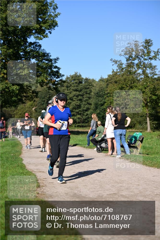 22.09.2024 - 32. Volkslauf durch das schöne Alstertal Dr. Thomas Lammeyer http://msf.ph/oto/7108767 22.09.2024 10:38:10 Laufen  meine-sportfotos.de