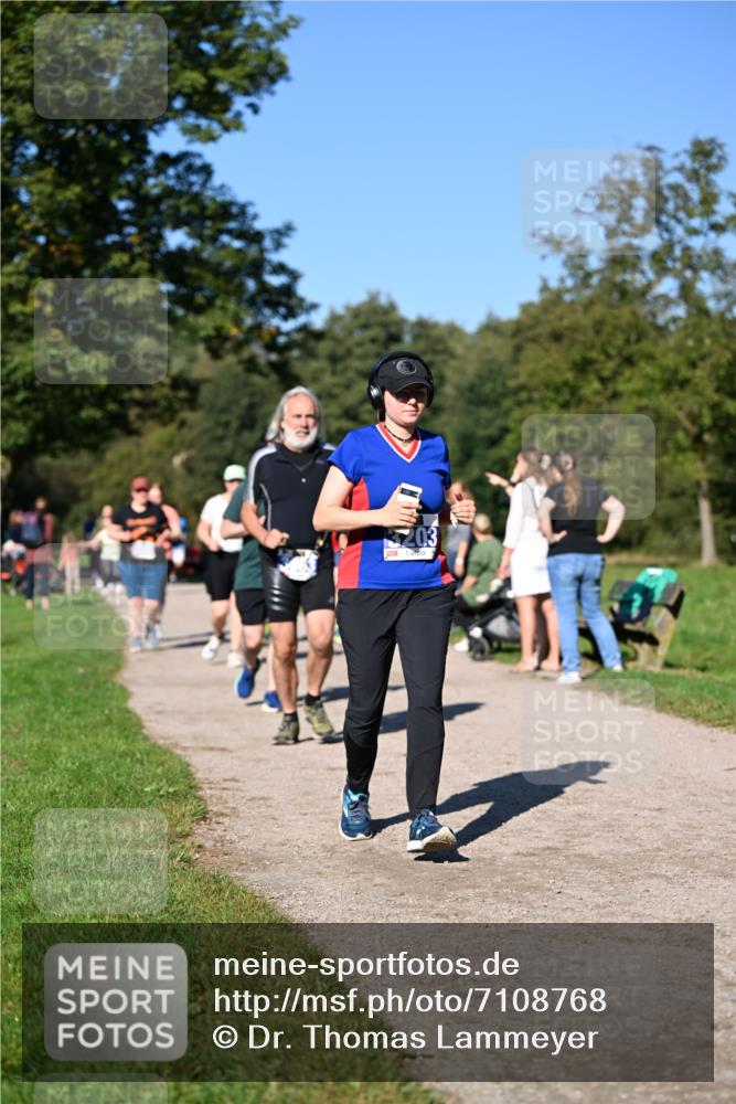 22.09.2024 - 32. Volkslauf durch das schöne Alstertal Dr. Thomas Lammeyer http://msf.ph/oto/7108768 22.09.2024 10:38:11 Laufen  meine-sportfotos.de