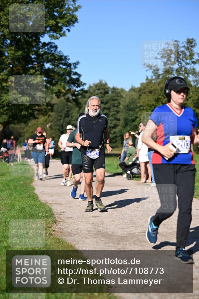 22.09.2024 - 32. Volkslauf durch das schöne Alstertal Dr. Thomas Lammeyer http://msf.ph/oto/7108773 22.09.2024 10:38:11 Laufen 203, 3963 meine-sportfotos.de