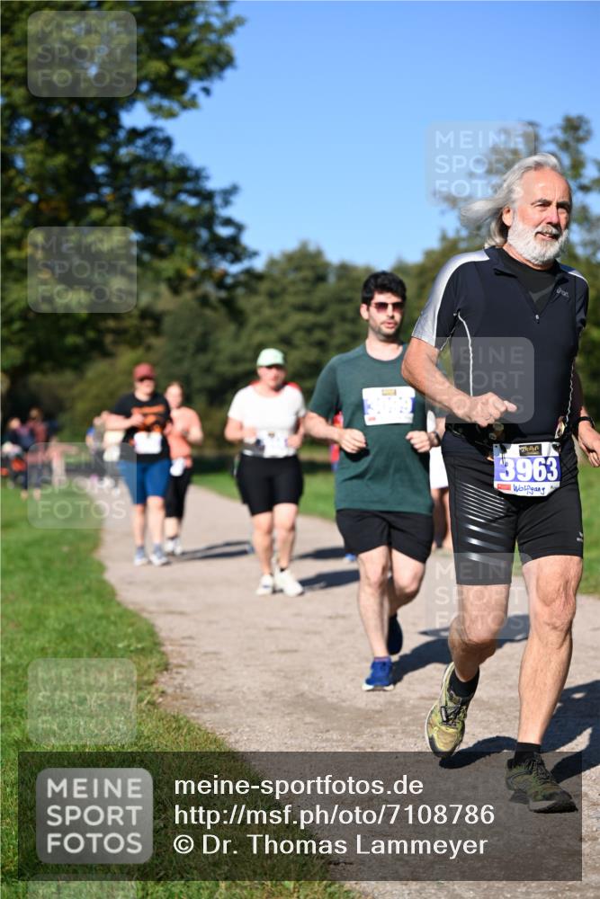 22.09.2024 - 32. Volkslauf durch das schöne Alstertal Dr. Thomas Lammeyer http://msf.ph/oto/7108786 22.09.2024 10:38:13 Laufen 3963 meine-sportfotos.de