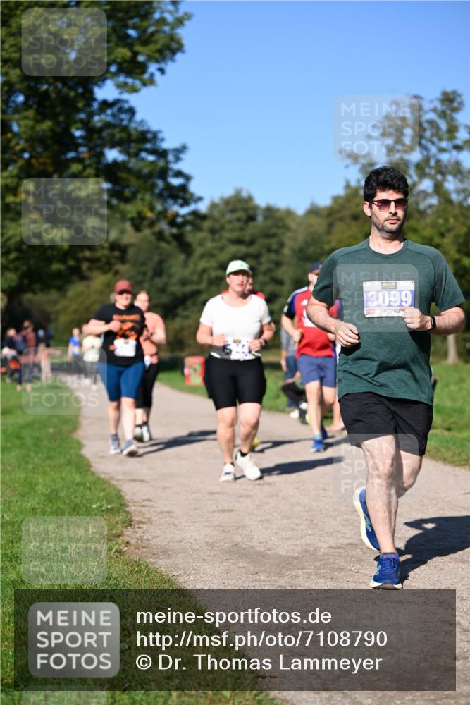 22.09.2024 - 32. Volkslauf durch das schöne Alstertal Dr. Thomas Lammeyer http://msf.ph/oto/7108790 22.09.2024 10:38:14 Laufen 3099 meine-sportfotos.de