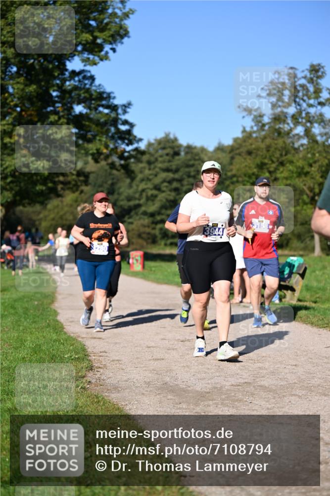 22.09.2024 - 32. Volkslauf durch das schöne Alstertal Dr. Thomas Lammeyer http://msf.ph/oto/7108794 22.09.2024 10:38:15 Laufen 3944, 158 meine-sportfotos.de