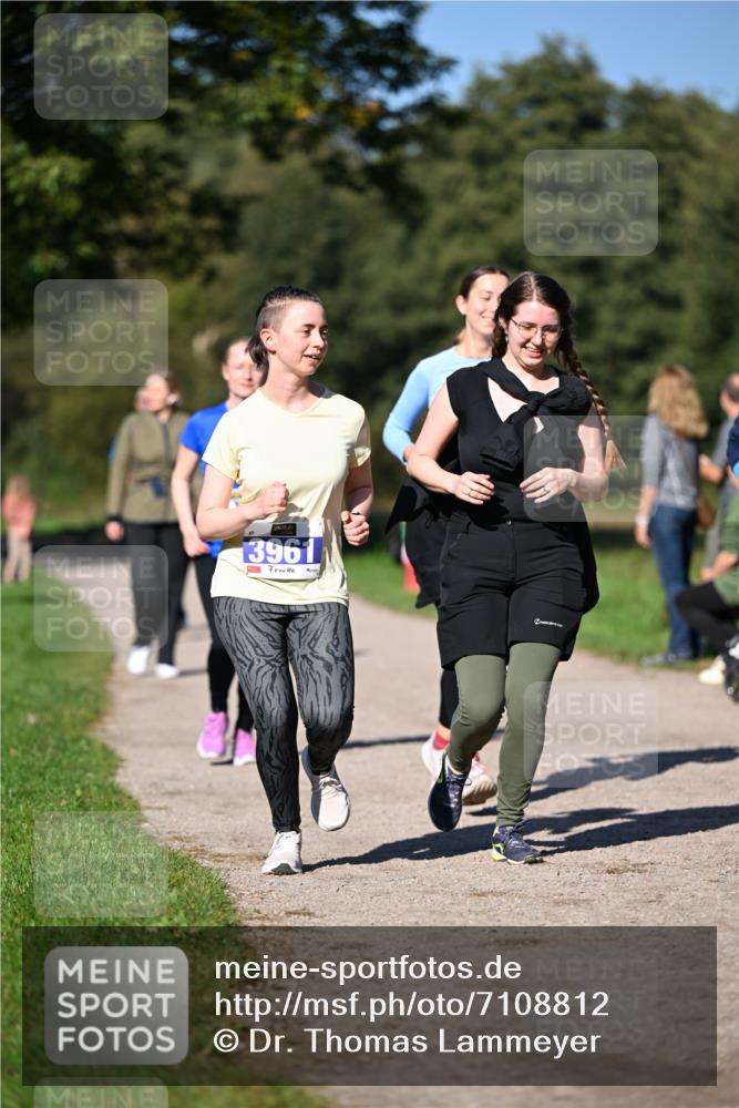 22.09.2024 - 32. Volkslauf durch das schöne Alstertal Dr. Thomas Lammeyer http://msf.ph/oto/7108812 22.09.2024 10:38:26 Laufen 3961 meine-sportfotos.de