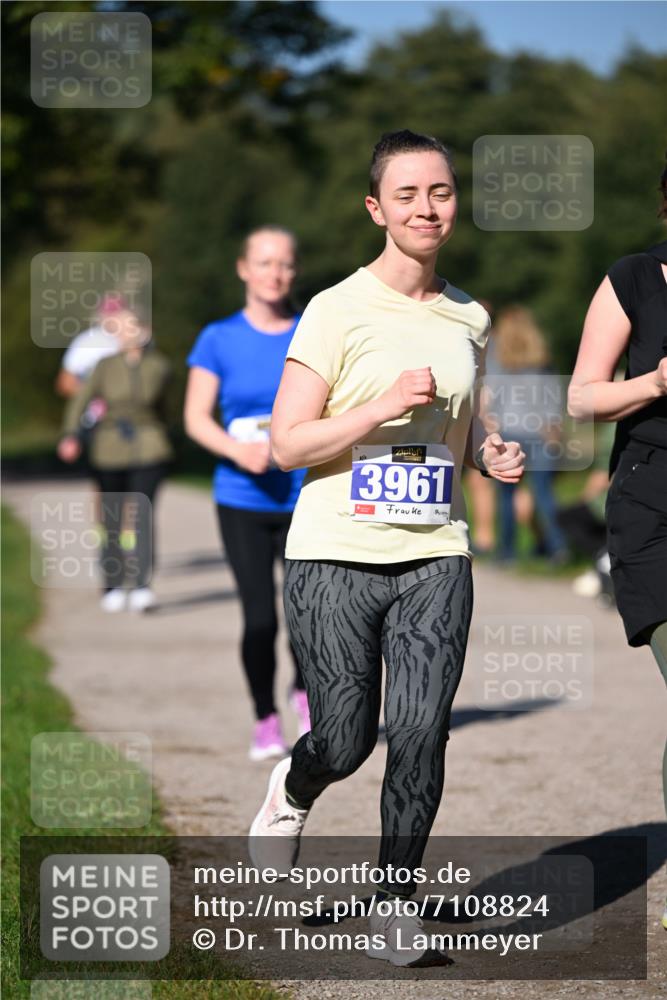 22.09.2024 - 32. Volkslauf durch das schöne Alstertal Dr. Thomas Lammeyer http://msf.ph/oto/7108824 22.09.2024 10:38:28 Laufen 3961 meine-sportfotos.de