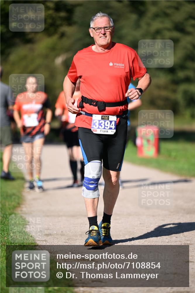 22.09.2024 - 32. Volkslauf durch das schöne Alstertal Dr. Thomas Lammeyer http://msf.ph/oto/7108854 22.09.2024 10:38:51 Laufen 3394 meine-sportfotos.de