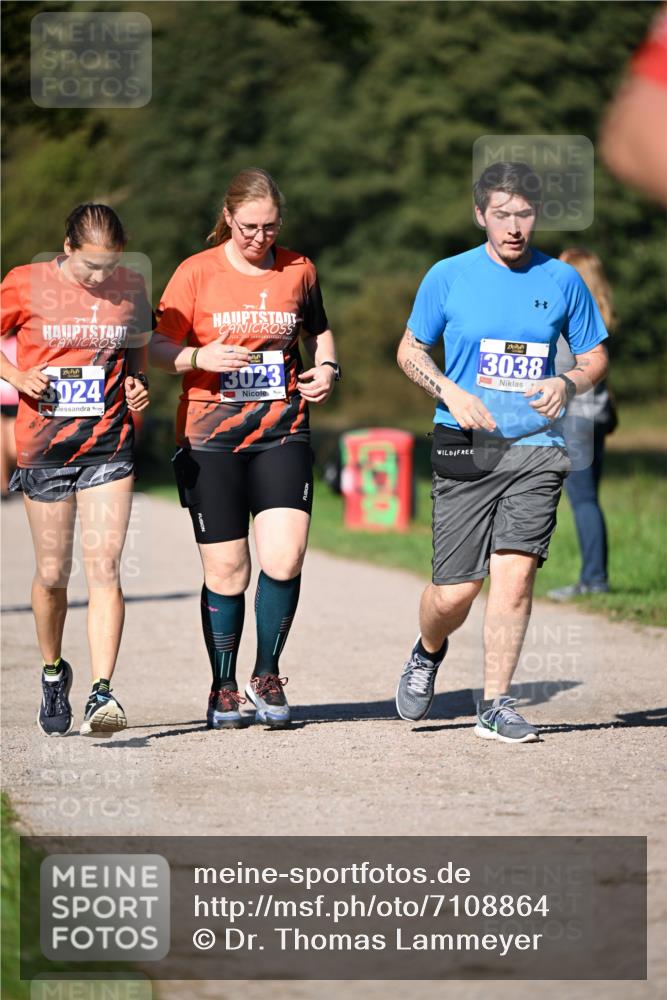 22.09.2024 - 32. Volkslauf durch das schöne Alstertal Dr. Thomas Lammeyer http://msf.ph/oto/7108864 22.09.2024 10:38:54 Laufen 3024, 13023, 3038 meine-sportfotos.de