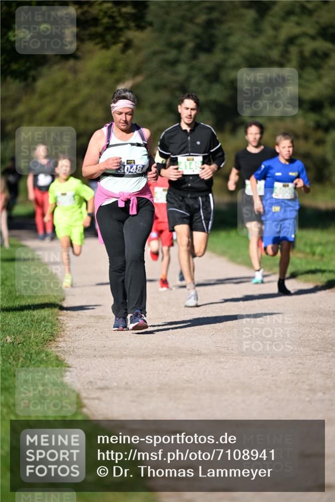22.09.2024 - 32. Volkslauf durch das schöne Alstertal Dr. Thomas Lammeyer http://msf.ph/oto/7108941 22.09.2024 10:39:19 Laufen 3048 meine-sportfotos.de
