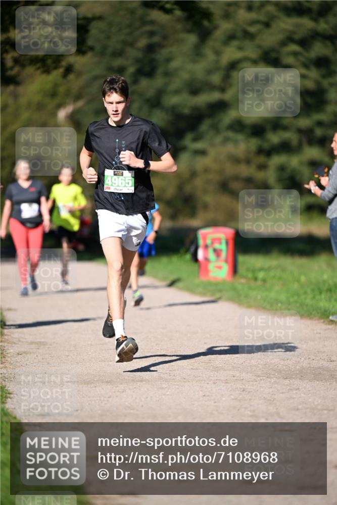 22.09.2024 - 32. Volkslauf durch das schöne Alstertal Dr. Thomas Lammeyer http://msf.ph/oto/7108968 22.09.2024 10:39:27 Laufen 4965, 0 meine-sportfotos.de