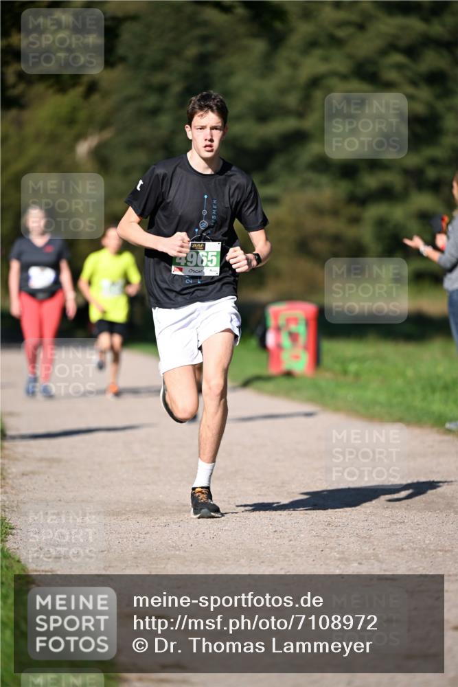 22.09.2024 - 32. Volkslauf durch das schöne Alstertal Dr. Thomas Lammeyer http://msf.ph/oto/7108972 22.09.2024 10:39:27 Laufen 4965 meine-sportfotos.de