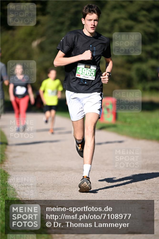 22.09.2024 - 32. Volkslauf durch das schöne Alstertal Dr. Thomas Lammeyer http://msf.ph/oto/7108977 22.09.2024 10:39:28 Laufen 4965 meine-sportfotos.de