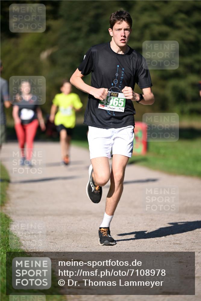 22.09.2024 - 32. Volkslauf durch das schöne Alstertal Dr. Thomas Lammeyer http://msf.ph/oto/7108978 22.09.2024 10:39:28 Laufen 65 meine-sportfotos.de