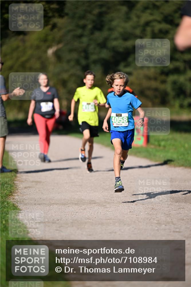 22.09.2024 - 32. Volkslauf durch das schöne Alstertal Dr. Thomas Lammeyer http://msf.ph/oto/7108984 22.09.2024 10:39:29 Laufen 4058 meine-sportfotos.de