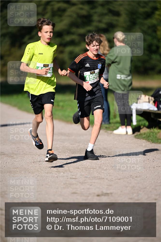 22.09.2024 - 32. Volkslauf durch das schöne Alstertal Dr. Thomas Lammeyer http://msf.ph/oto/7109001 22.09.2024 10:39:32 Laufen 4956, 4 meine-sportfotos.de