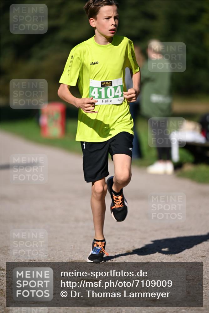 22.09.2024 - 32. Volkslauf durch das schöne Alstertal Dr. Thomas Lammeyer http://msf.ph/oto/7109009 22.09.2024 10:39:33 Laufen 4104 meine-sportfotos.de