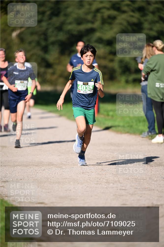 22.09.2024 - 32. Volkslauf durch das schöne Alstertal Dr. Thomas Lammeyer http://msf.ph/oto/7109025 22.09.2024 10:39:44 Laufen 4035 meine-sportfotos.de