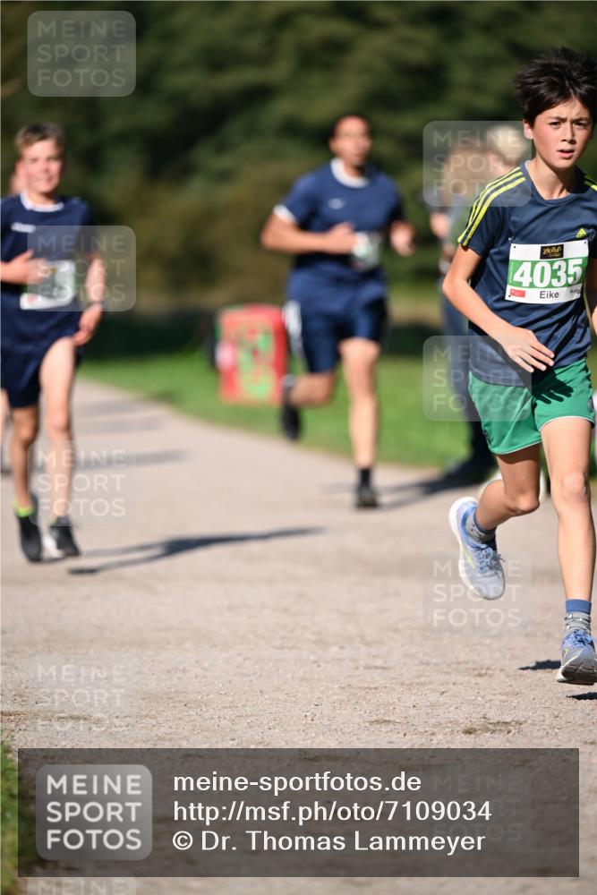 22.09.2024 - 32. Volkslauf durch das schöne Alstertal Dr. Thomas Lammeyer http://msf.ph/oto/7109034 22.09.2024 10:39:45 Laufen 4035 meine-sportfotos.de