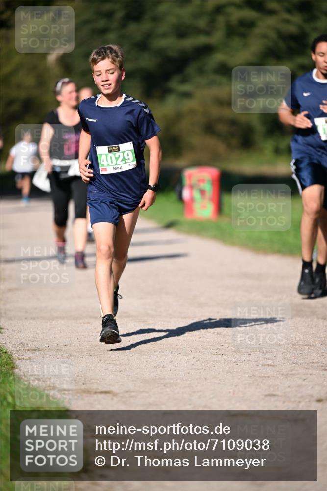 22.09.2024 - 32. Volkslauf durch das schöne Alstertal Dr. Thomas Lammeyer http://msf.ph/oto/7109038 22.09.2024 10:39:46 Laufen 4029 meine-sportfotos.de