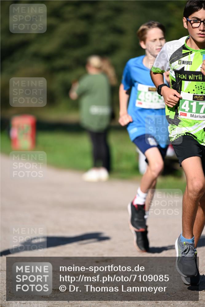 22.09.2024 - 32. Volkslauf durch das schöne Alstertal Dr. Thomas Lammeyer http://msf.ph/oto/7109085 22.09.2024 10:39:59 Laufen 496, 417 meine-sportfotos.de