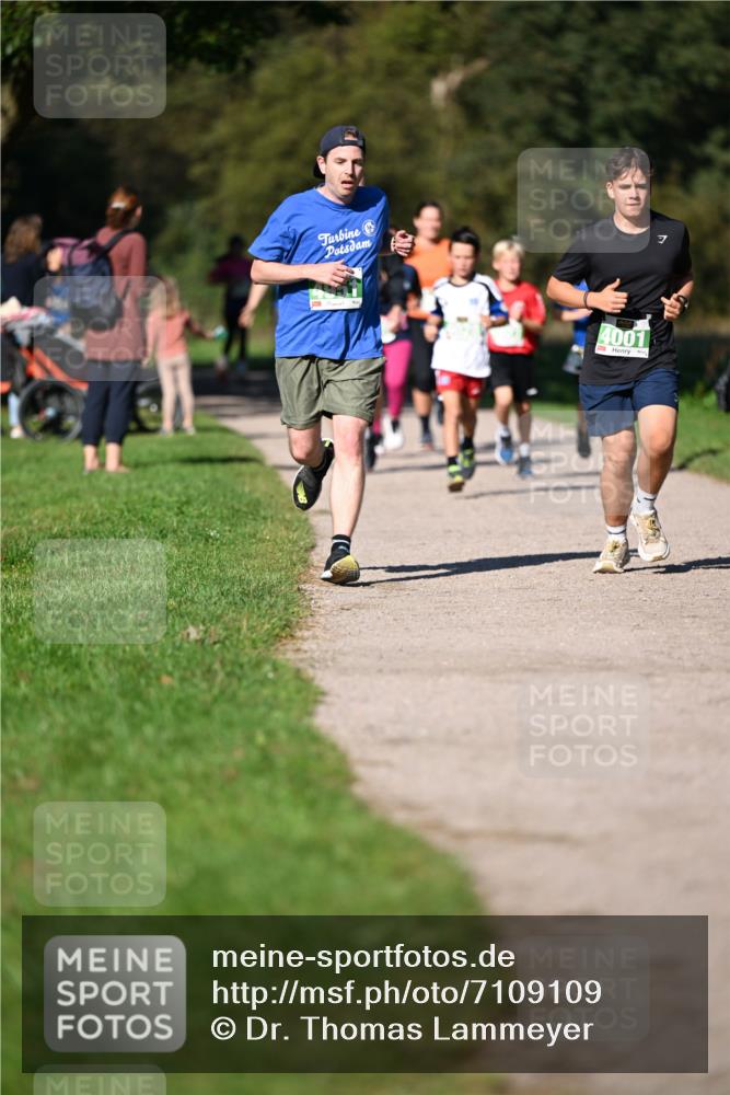 22.09.2024 - 32. Volkslauf durch das schöne Alstertal Dr. Thomas Lammeyer http://msf.ph/oto/7109109 22.09.2024 10:40:07 Laufen 4001, 7 meine-sportfotos.de