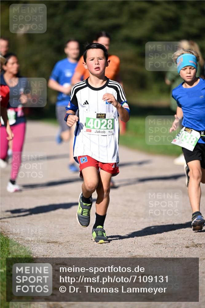 22.09.2024 - 32. Volkslauf durch das schöne Alstertal Dr. Thomas Lammeyer http://msf.ph/oto/7109131 22.09.2024 10:40:13 Laufen 4028, 038 meine-sportfotos.de