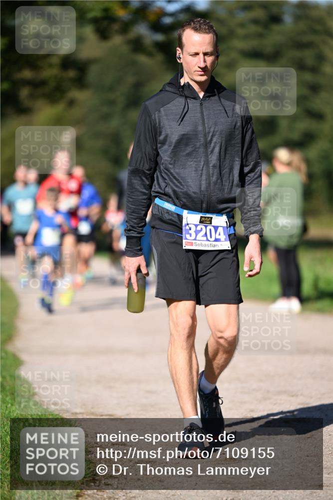 22.09.2024 - 32. Volkslauf durch das schöne Alstertal Dr. Thomas Lammeyer http://msf.ph/oto/7109155 22.09.2024 10:40:22 Laufen 3204 meine-sportfotos.de