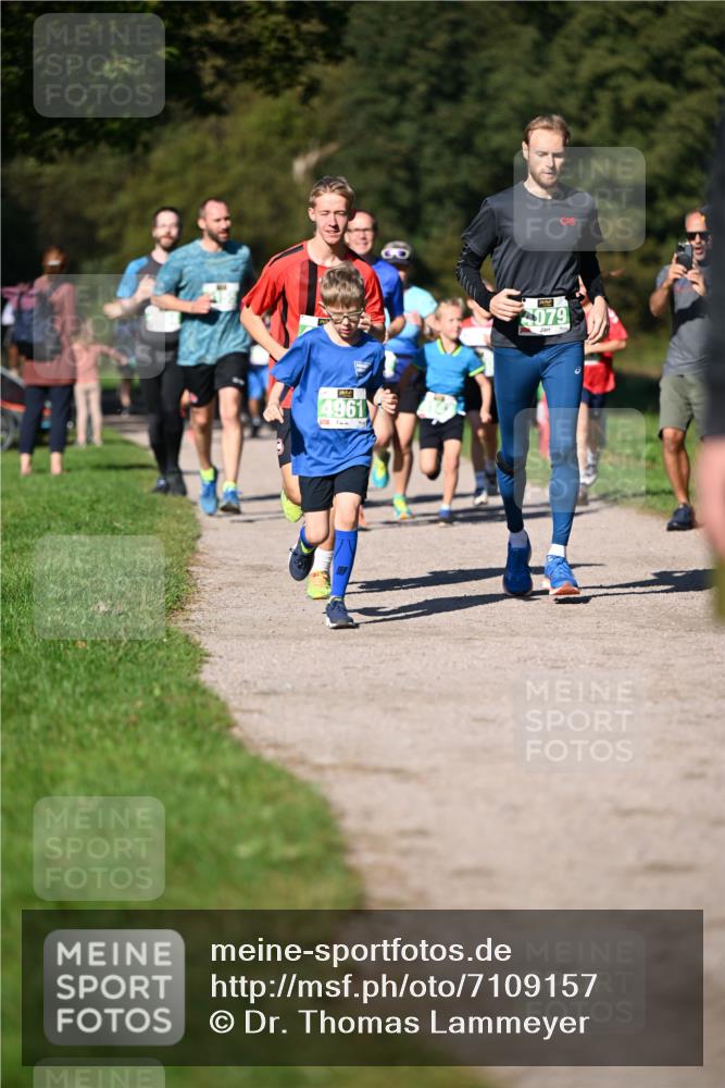22.09.2024 - 32. Volkslauf durch das schöne Alstertal Dr. Thomas Lammeyer http://msf.ph/oto/7109157 22.09.2024 10:40:24 Laufen 4961, 4079 meine-sportfotos.de
