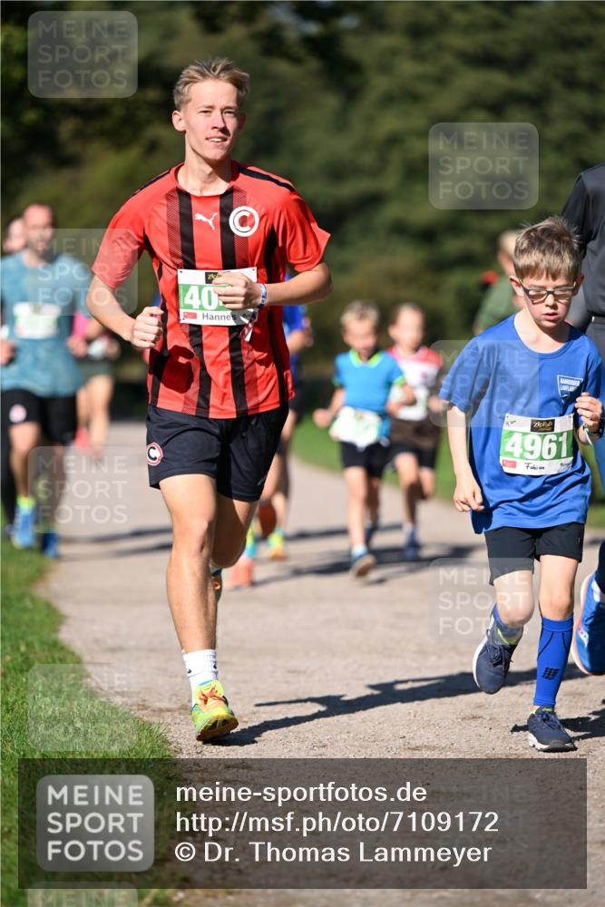 22.09.2024 - 32. Volkslauf durch das schöne Alstertal Dr. Thomas Lammeyer http://msf.ph/oto/7109172 22.09.2024 10:40:26 Laufen 40, 4961 meine-sportfotos.de
