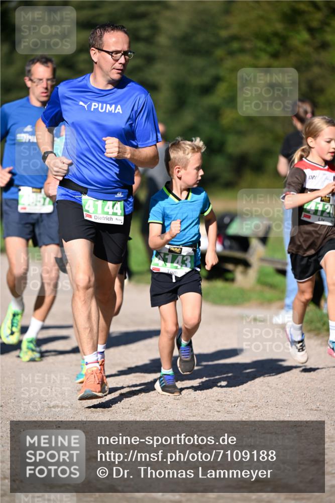 22.09.2024 - 32. Volkslauf durch das schöne Alstertal Dr. Thomas Lammeyer http://msf.ph/oto/7109188 22.09.2024 10:40:29 Laufen 4144, 143 meine-sportfotos.de