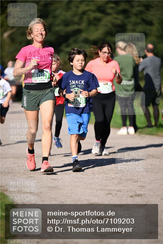 22.09.2024 - 32. Volkslauf durch das schöne Alstertal Dr. Thomas Lammeyer http://msf.ph/oto/7109203 22.09.2024 10:40:34 Laufen 42, 4087, 088 meine-sportfotos.de