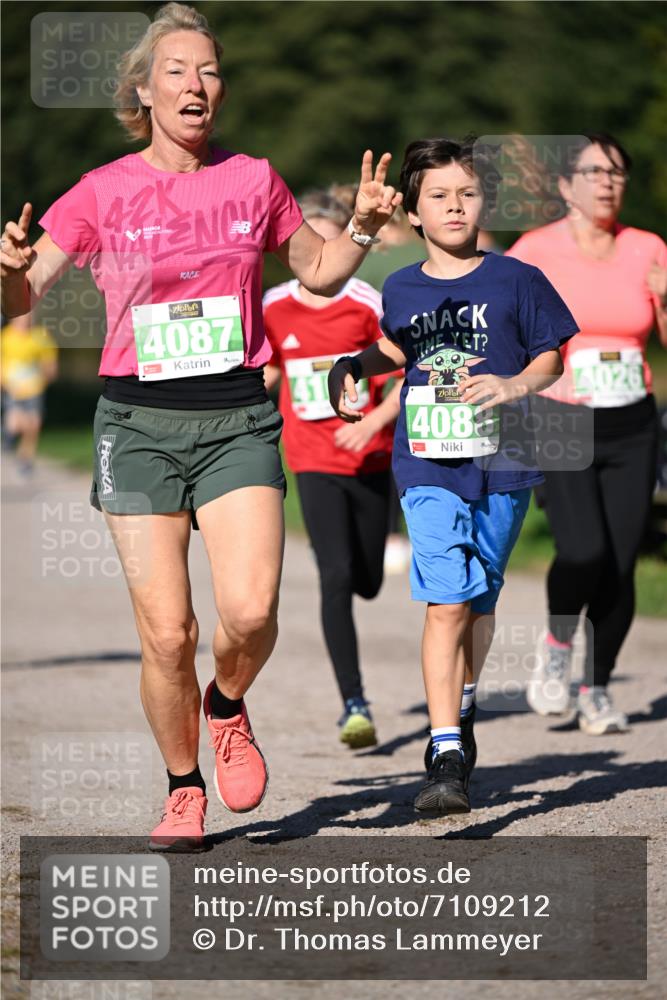 22.09.2024 - 32. Volkslauf durch das schöne Alstertal Dr. Thomas Lammeyer http://msf.ph/oto/7109212 22.09.2024 10:40:35 Laufen 4087, 41, 408, 4026 meine-sportfotos.de