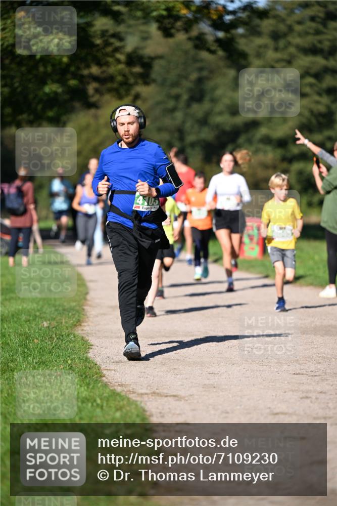 22.09.2024 - 32. Volkslauf durch das schöne Alstertal Dr. Thomas Lammeyer http://msf.ph/oto/7109230 22.09.2024 10:40:40 Laufen 4103 meine-sportfotos.de