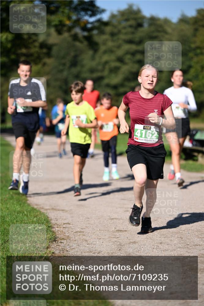 22.09.2024 - 32. Volkslauf durch das schöne Alstertal Dr. Thomas Lammeyer http://msf.ph/oto/7109235 22.09.2024 10:40:44 Laufen 4162 meine-sportfotos.de