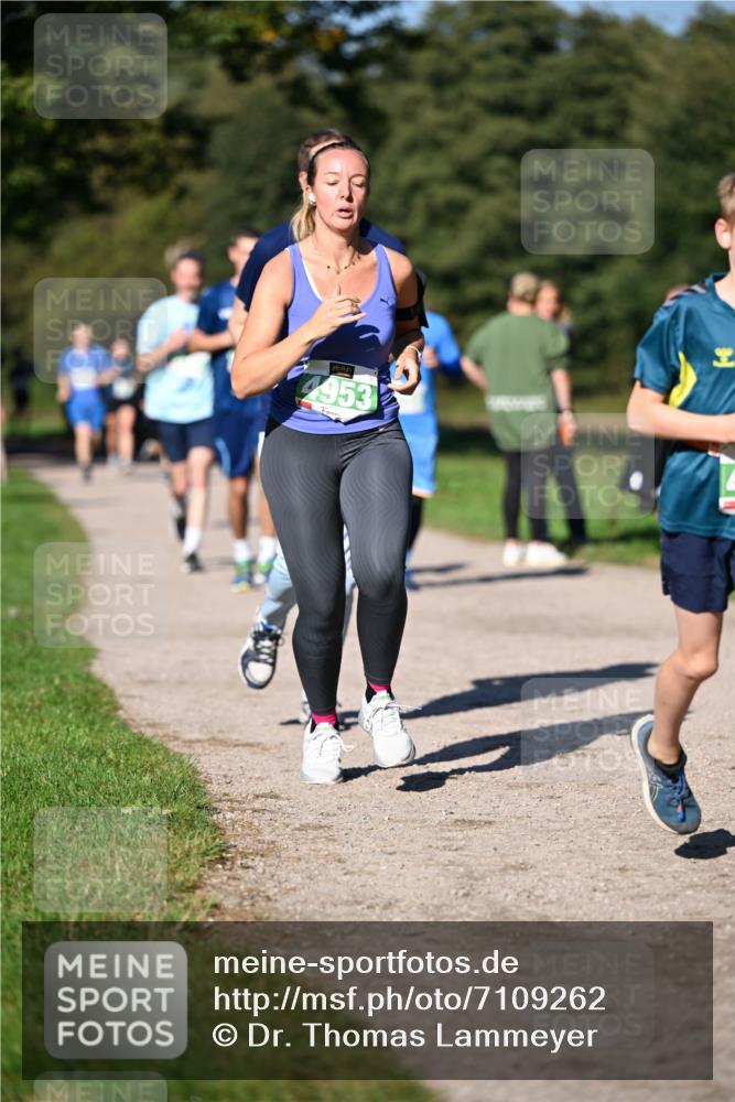 22.09.2024 - 32. Volkslauf durch das schöne Alstertal Dr. Thomas Lammeyer http://msf.ph/oto/7109262 22.09.2024 10:40:49 Laufen 4953 meine-sportfotos.de