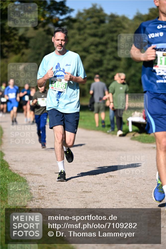 22.09.2024 - 32. Volkslauf durch das schöne Alstertal Dr. Thomas Lammeyer http://msf.ph/oto/7109282 22.09.2024 10:40:53 Laufen 4156 meine-sportfotos.de