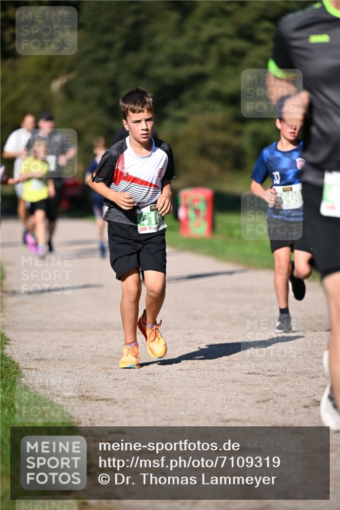 22.09.2024 - 32. Volkslauf durch das schöne Alstertal Dr. Thomas Lammeyer http://msf.ph/oto/7109319 22.09.2024 10:41:05 Laufen 416, 008 meine-sportfotos.de