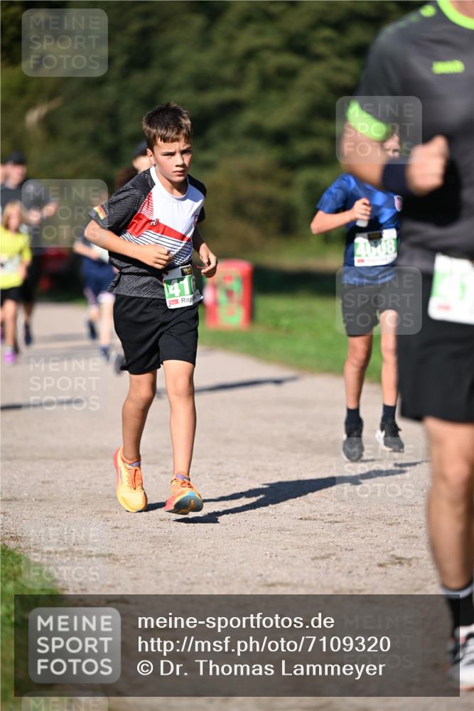 22.09.2024 - 32. Volkslauf durch das schöne Alstertal Dr. Thomas Lammeyer http://msf.ph/oto/7109320 22.09.2024 10:41:05 Laufen  meine-sportfotos.de