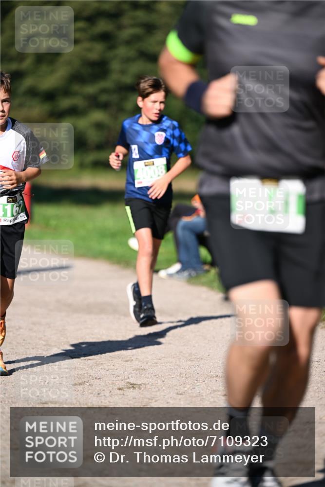 22.09.2024 - 32. Volkslauf durch das schöne Alstertal Dr. Thomas Lammeyer http://msf.ph/oto/7109323 22.09.2024 10:41:06 Laufen 16, 4008 meine-sportfotos.de