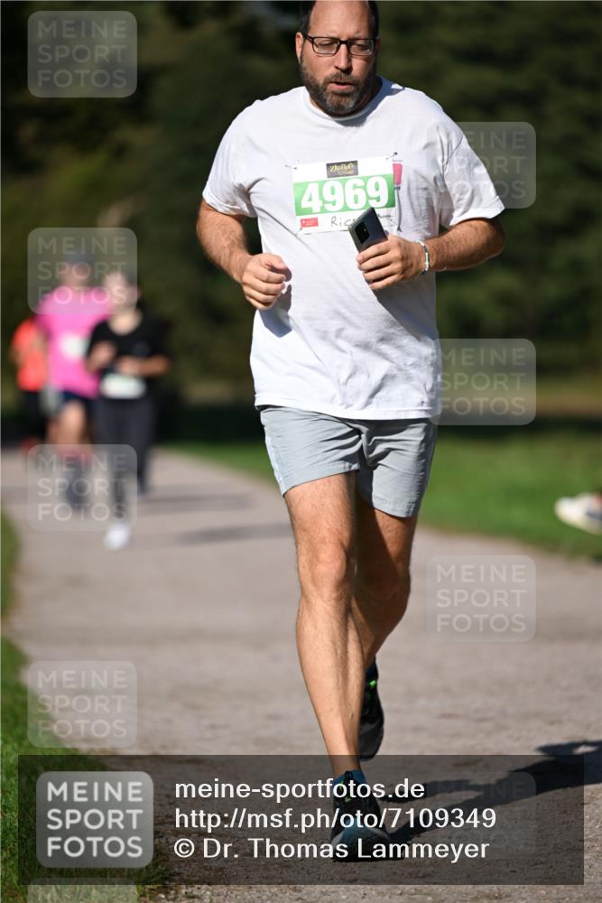 22.09.2024 - 32. Volkslauf durch das schöne Alstertal Dr. Thomas Lammeyer http://msf.ph/oto/7109349 22.09.2024 10:41:14 Laufen 4969 meine-sportfotos.de