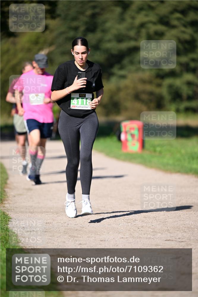22.09.2024 - 32. Volkslauf durch das schöne Alstertal Dr. Thomas Lammeyer http://msf.ph/oto/7109362 22.09.2024 10:41:17 Laufen 4118 meine-sportfotos.de