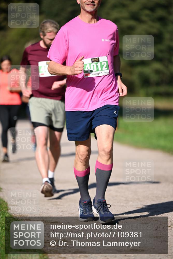 22.09.2024 - 32. Volkslauf durch das schöne Alstertal Dr. Thomas Lammeyer http://msf.ph/oto/7109381 22.09.2024 10:41:22 Laufen 4012 meine-sportfotos.de