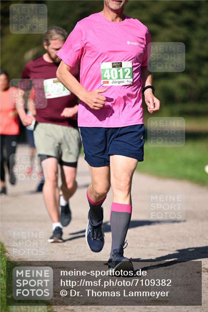22.09.2024 - 32. Volkslauf durch das schöne Alstertal Dr. Thomas Lammeyer http://msf.ph/oto/7109382 22.09.2024 10:41:22 Laufen 4012 meine-sportfotos.de