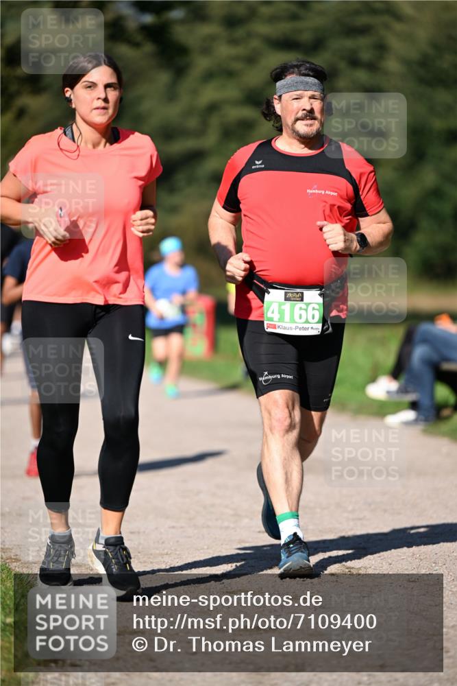 22.09.2024 - 32. Volkslauf durch das schöne Alstertal Dr. Thomas Lammeyer http://msf.ph/oto/7109400 22.09.2024 10:41:26 Laufen 4166 meine-sportfotos.de