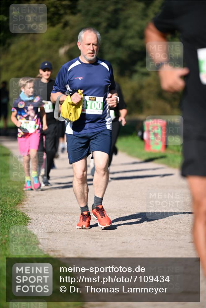 22.09.2024 - 32. Volkslauf durch das schöne Alstertal Dr. Thomas Lammeyer http://msf.ph/oto/7109434 22.09.2024 10:41:33 Laufen 100 meine-sportfotos.de