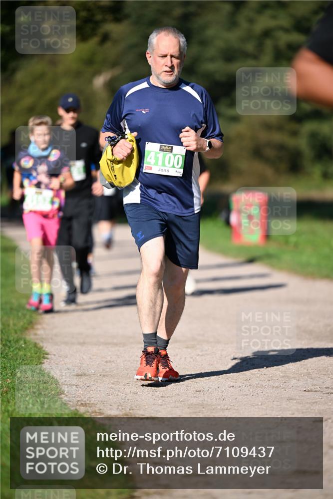 22.09.2024 - 32. Volkslauf durch das schöne Alstertal Dr. Thomas Lammeyer http://msf.ph/oto/7109437 22.09.2024 10:41:33 Laufen 96, 4100 meine-sportfotos.de