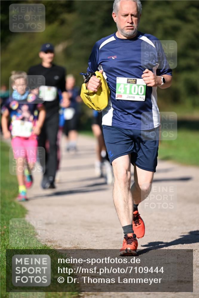 22.09.2024 - 32. Volkslauf durch das schöne Alstertal Dr. Thomas Lammeyer http://msf.ph/oto/7109444 22.09.2024 10:41:34 Laufen 4100 meine-sportfotos.de